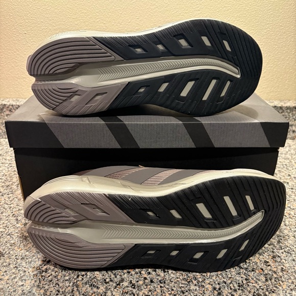 adidas Questar 3 Running MENs Size 6.5 New W Box /tag FREESHIP IE8182✅ - Picture 5 of 7